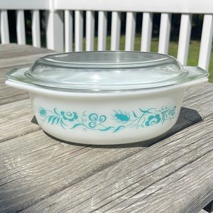 Meadow promotional Pyrex oval casserole dish 1960